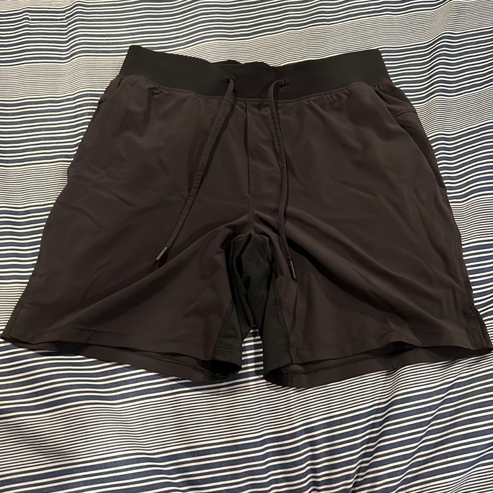 Men’s lululemon shorts size medium